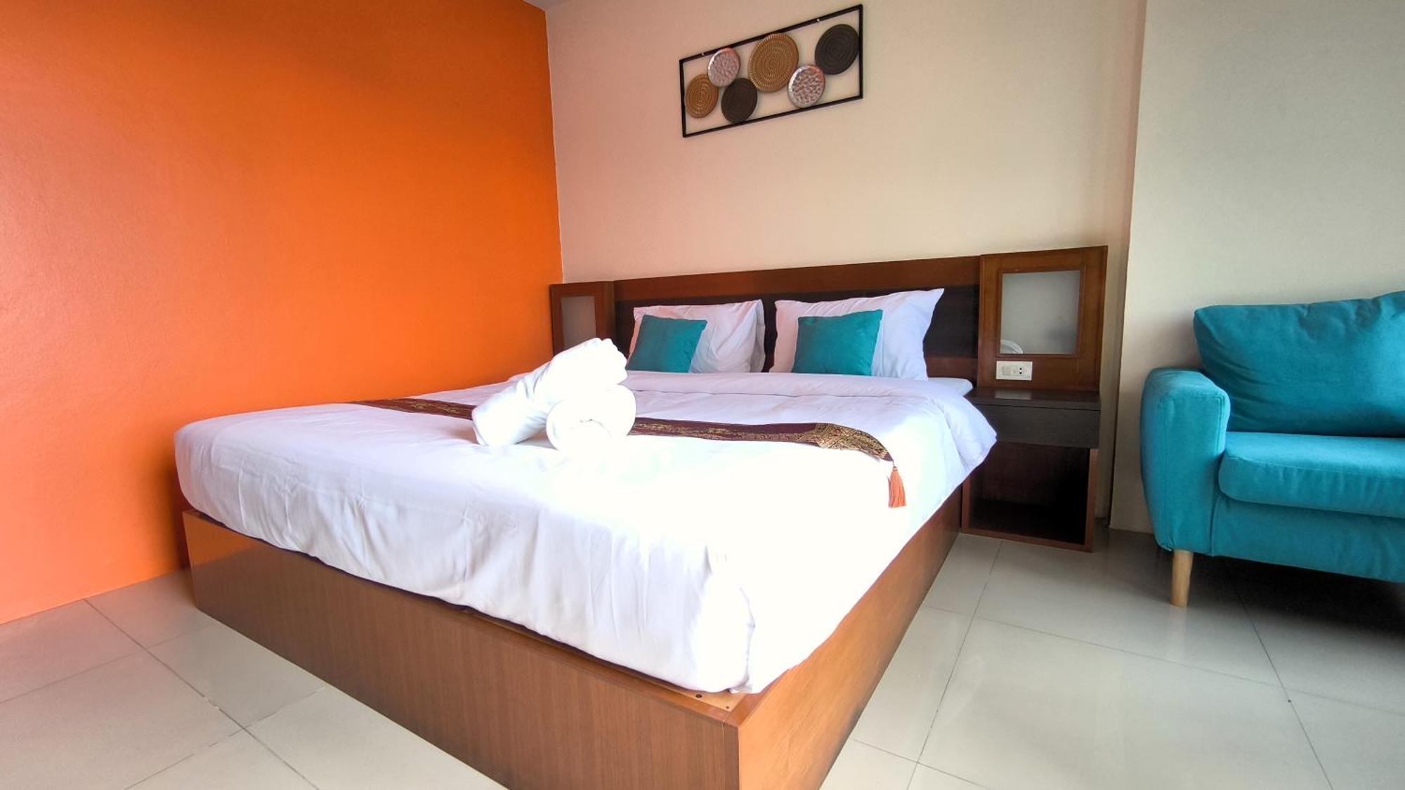 Lucky Buako Hotel Patong المظهر الخارجي الصورة