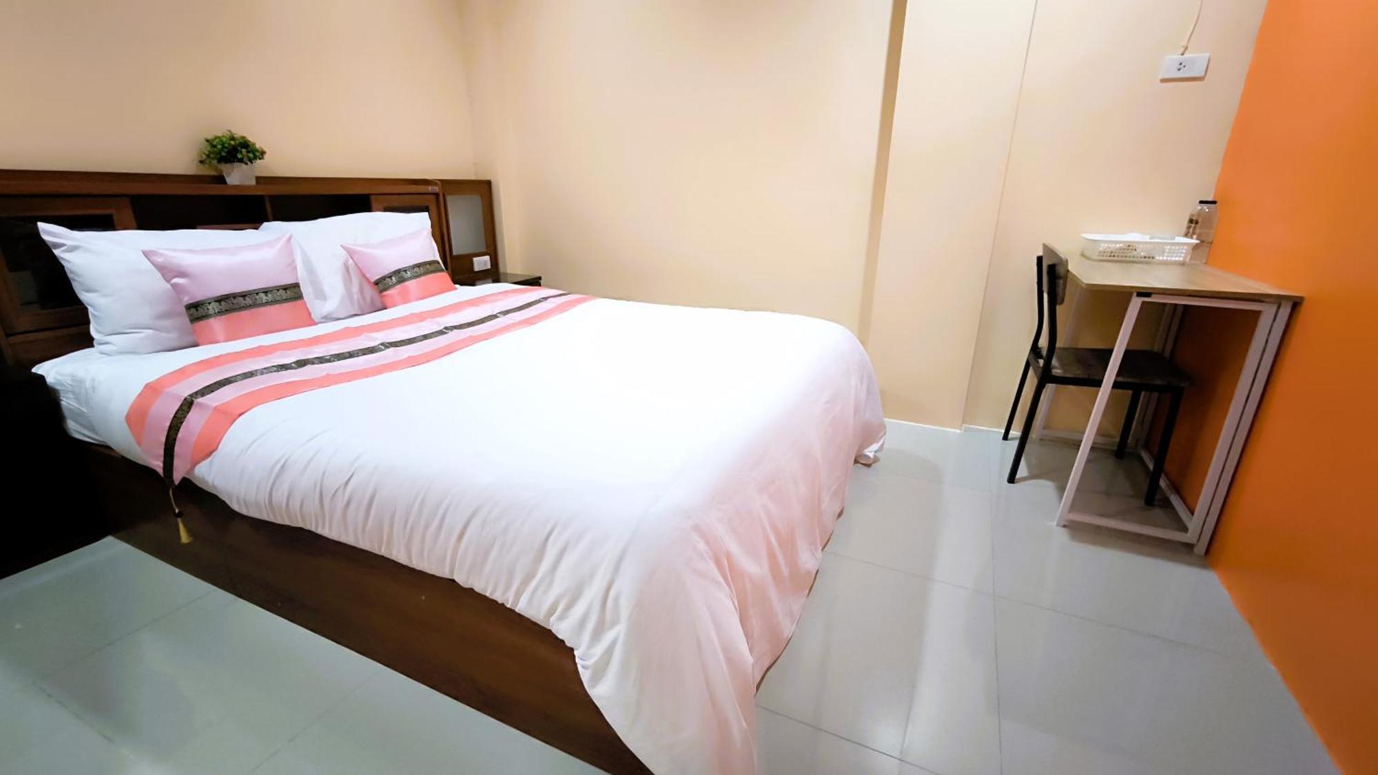 Lucky Buako Hotel Patong المظهر الخارجي الصورة
