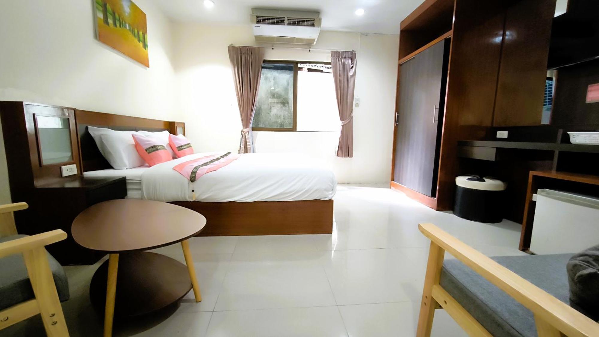 Lucky Buako Hotel Patong المظهر الخارجي الصورة